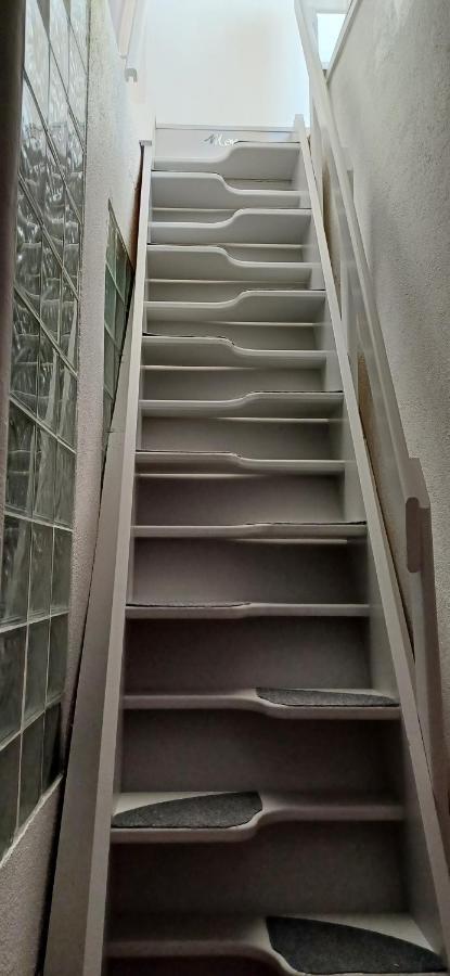 Duplex De Charme Avec Terrasse Au Coeur Du Village 洛尔格 外观 照片