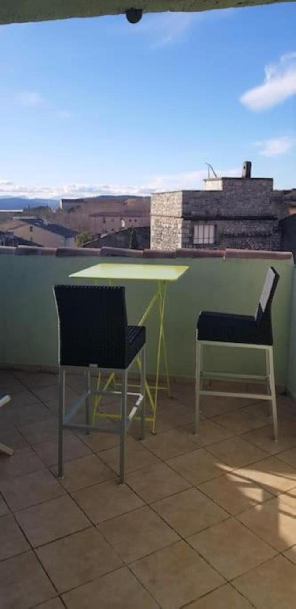 Duplex De Charme Avec Terrasse Au Coeur Du Village 洛尔格 外观 照片